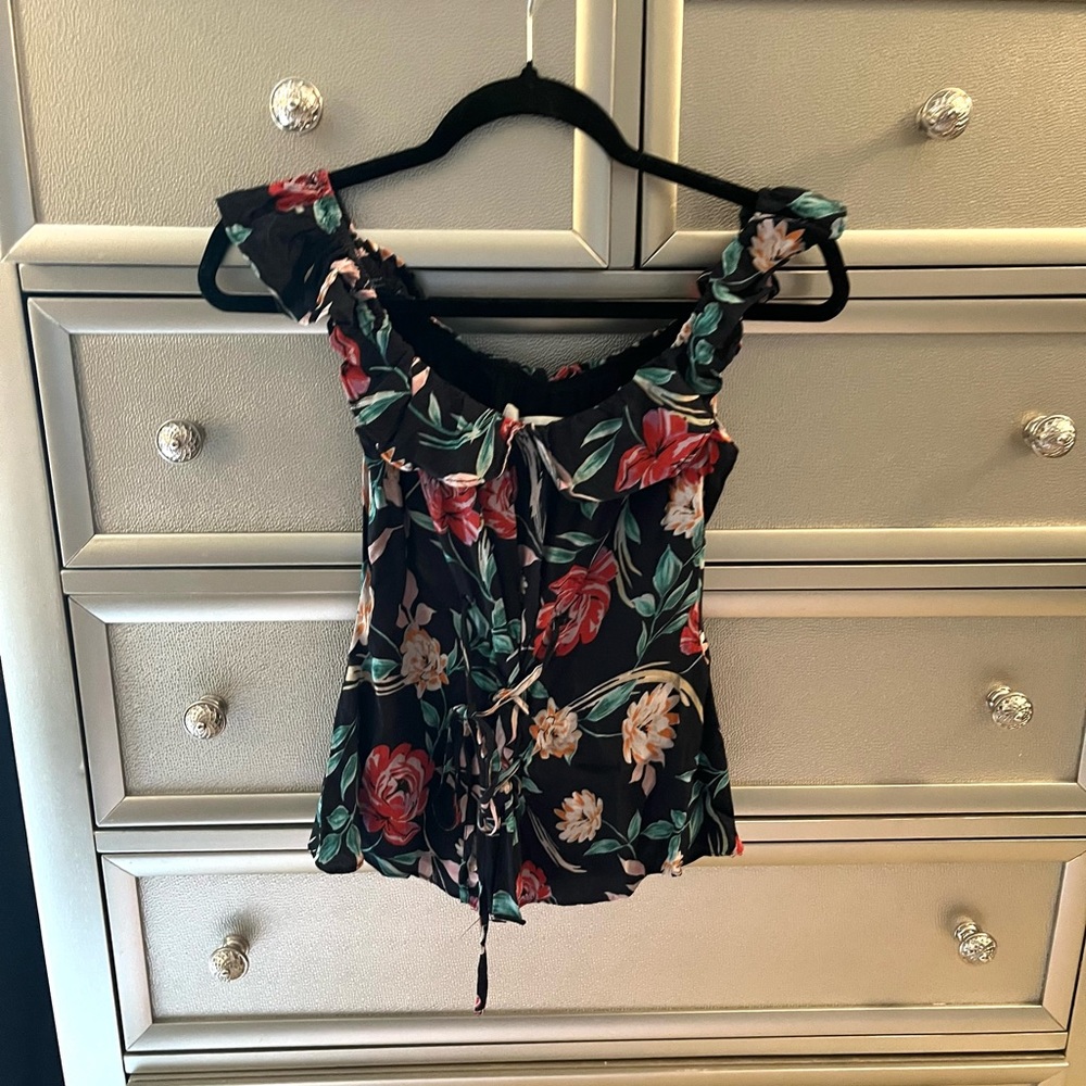 Lover and Friends Women's Top Size Medium